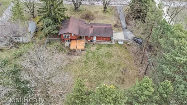 Ortonville, MI 48462,1780 DUNWOODIE Street