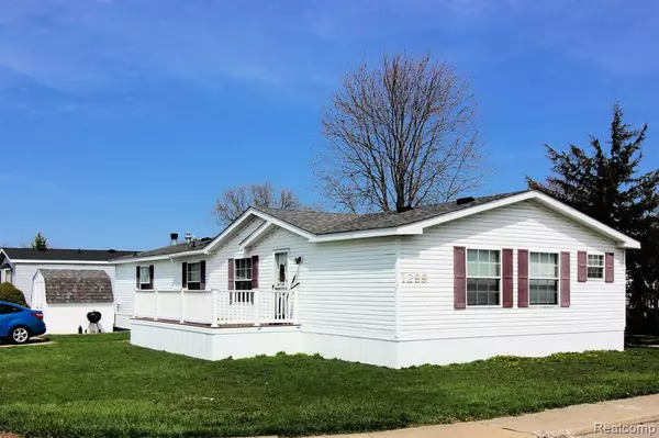 1299 HENRI, Newport, MI 48166