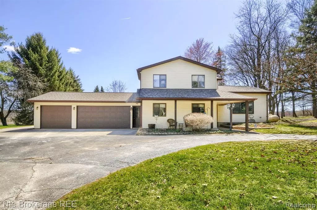 Goodrich Vlg, MI,12394 COOLIDGE Road