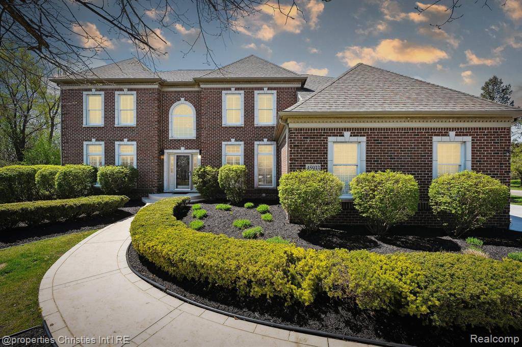 45933 TOURNAMENT Drive, Northville, MI 48168