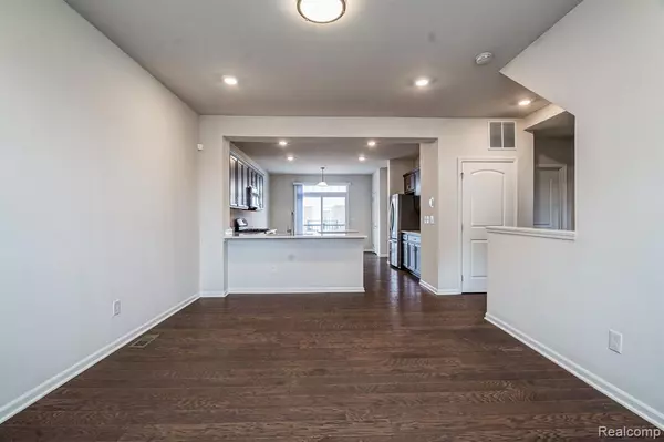 Canton, MI 48188,49791 LANTERN Way