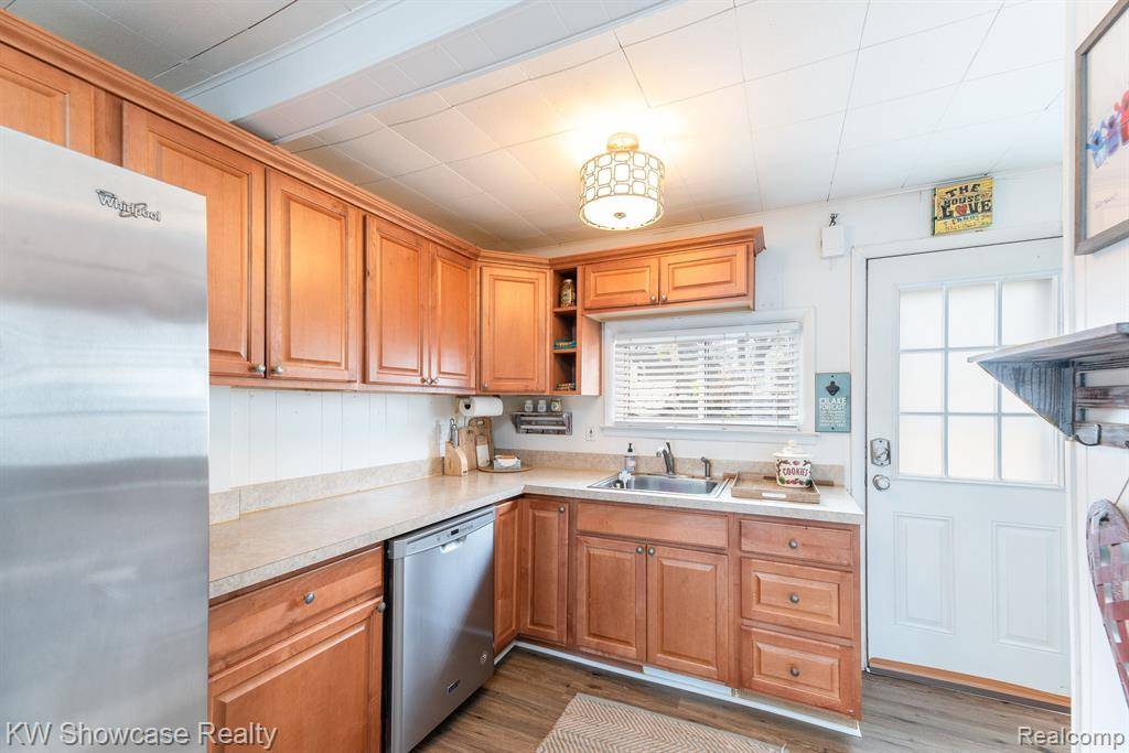 White Lake, MI 48382,8665 Cooley Lake Road
