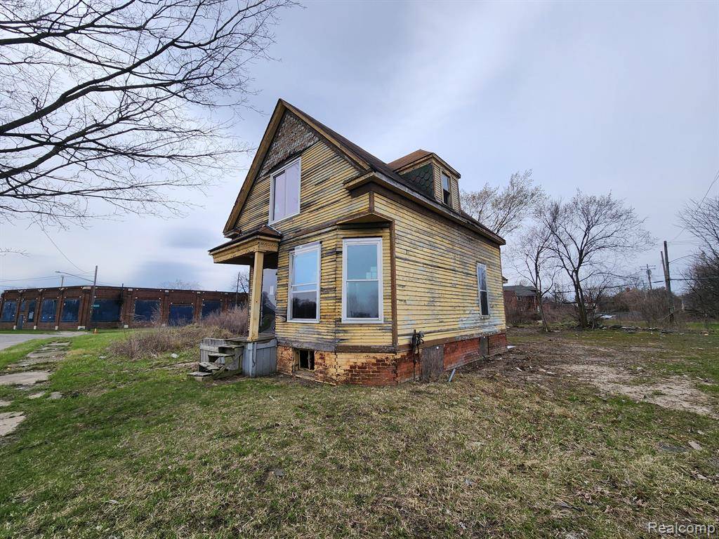 house_img
