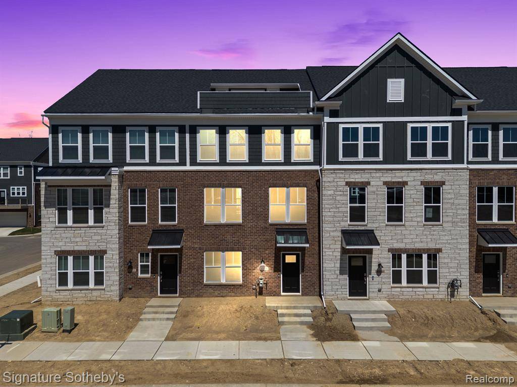 43115 Atwood Avenue, Novi, MI