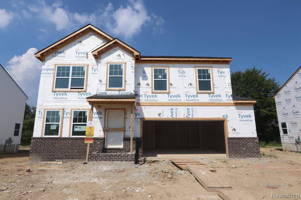 New Baltimore, MI 48047,54597 MOCKINGBIRD Drive