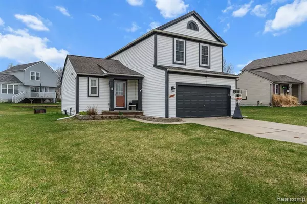 Holly, MI 48442,6480 CRESTVIEW Drive
