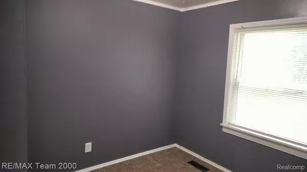Belleville, MI 48111,20150 SHERWOOD Road