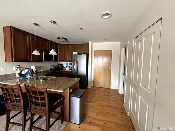 Ann Arbor, MI 48104,111 N ASHLEY Street