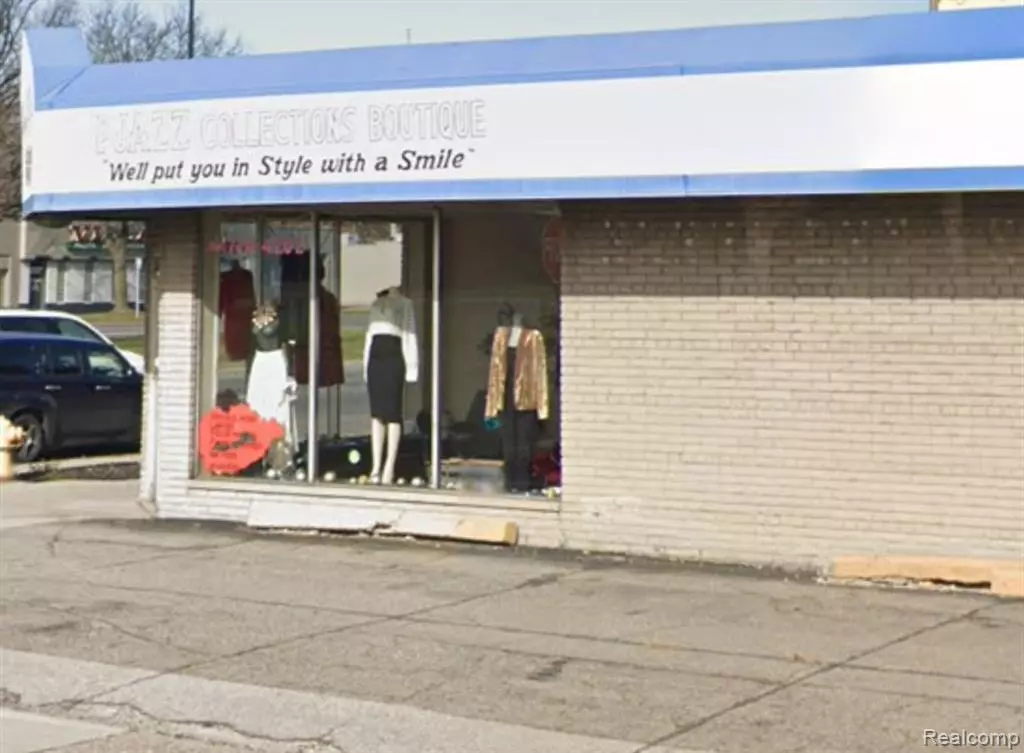 Eastpointe, MI 48021,21206 GRATIOT Avenue