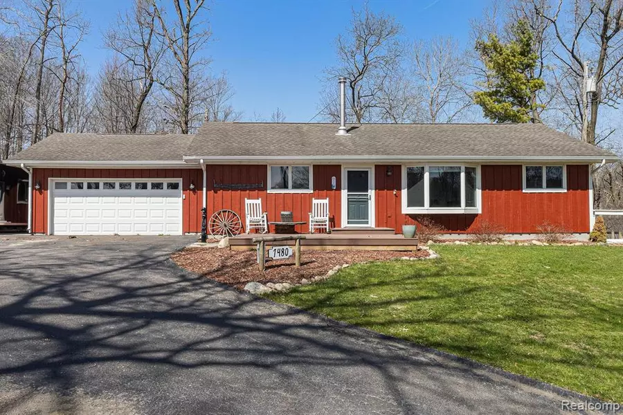 1480 BALD EAGLE LAKE Road, Ortonville, MI 48462
