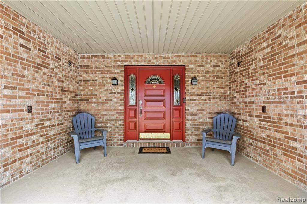 Fenton, MI 48430,1415 ROSE CENTER Road