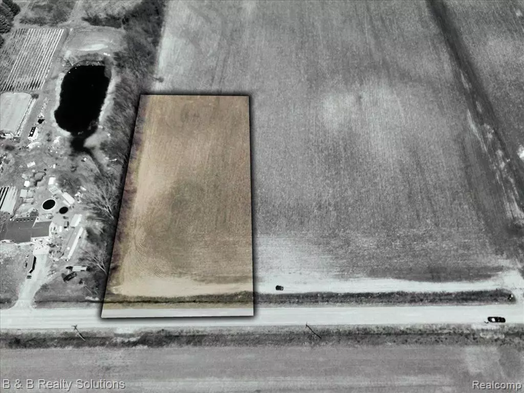 Allenton, MI 48002,0 (010) Holmes Rd