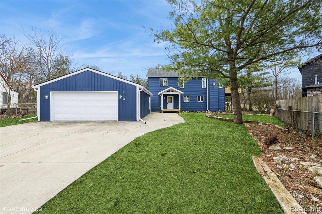 4170 NAVARRA, White Lake, MI 48383