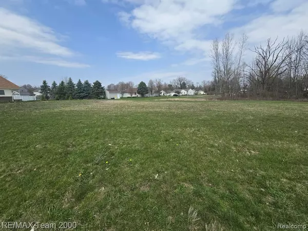 0000 GOLDFINCH Park, Milan, MI 48160