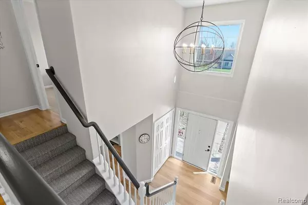 Grand Blanc, MI 48439,1170 DEER CREEK Trail