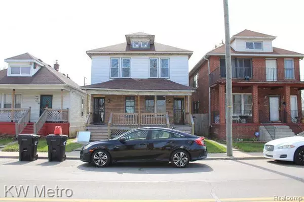 5815 CADILLAC Avenue, Detroit, MI 48213