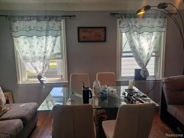 Westland, MI 48186,28919 POWERS Street