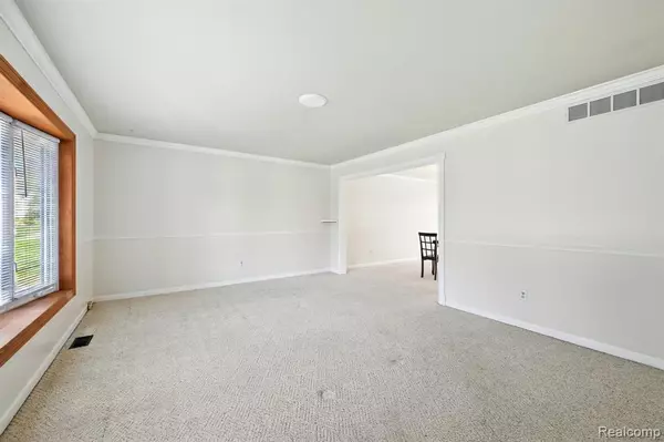 Farmington Hills, MI 48331,28580 PERRYVILLE Way