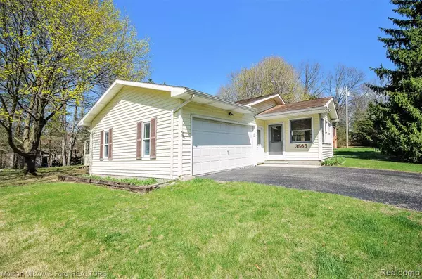 Commerce Twp, MI 48382,3565 Sleeth Court