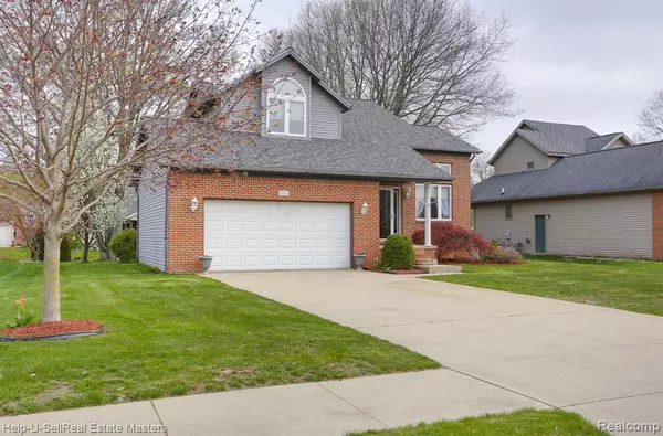 Fort Gratiot, MI 48059,3802 CEDAR RIDGE Drive