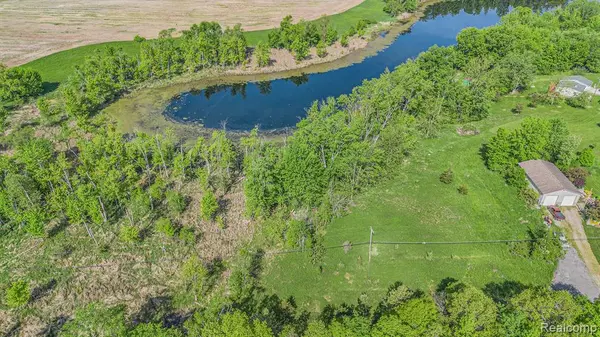 Holly, MI 48442,D N Holly