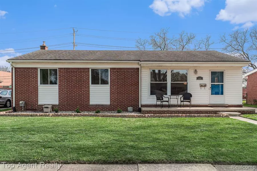 160 REDWOOD Drive, Troy, MI 48083