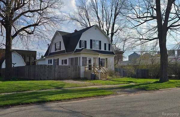 Marlette, MI 48453,6421 CHURCH Street