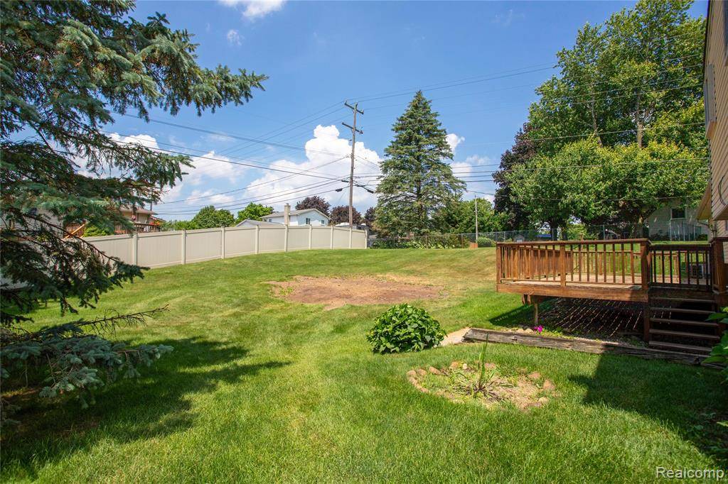 Oxford, MI 48371,140 INDIAN KNOLLS Street