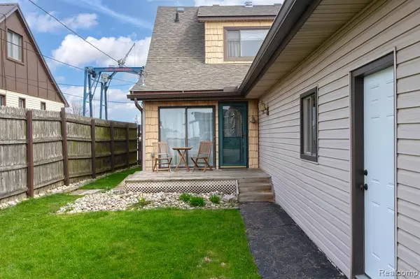 Harrison Township, MI,32695 S RIVER Road