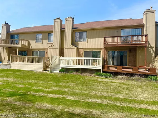 Rochester Hills, MI 48307,632 TENNYSON