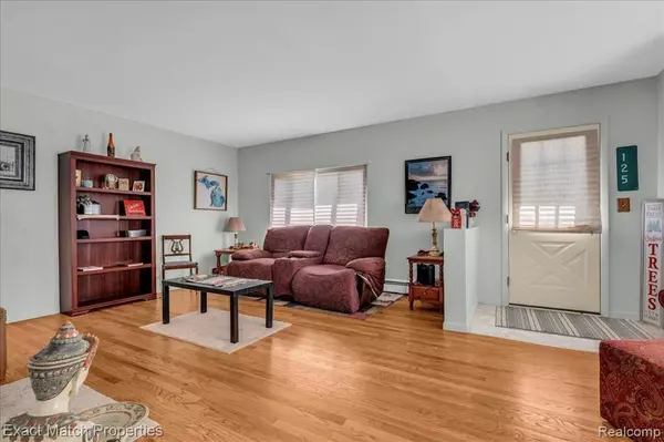 Ortonville, MI 48462,125 N SASHABAW Road