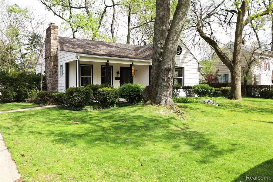 2790 FERRIS Street, Berkley, MI 48072