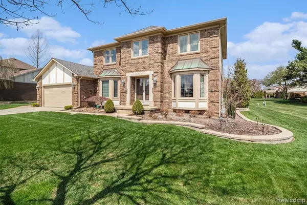 Livonia, MI 48152,37174 Fairfax Drive