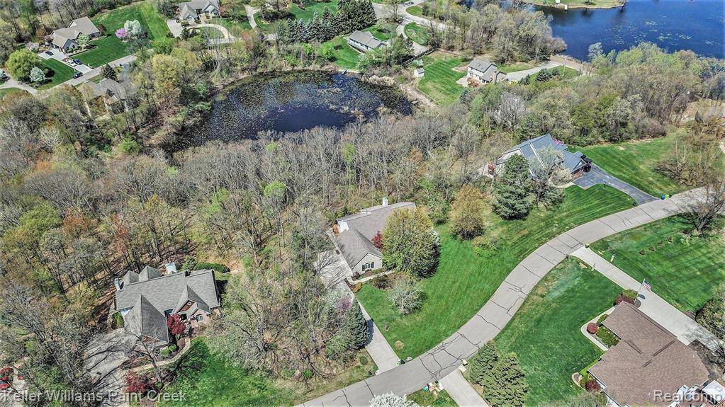 White Lake, MI 48383,2455 CANYON RIDGE Drive