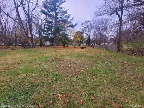 Kalamazoo, MI 49004,5154 Beverly Avenue