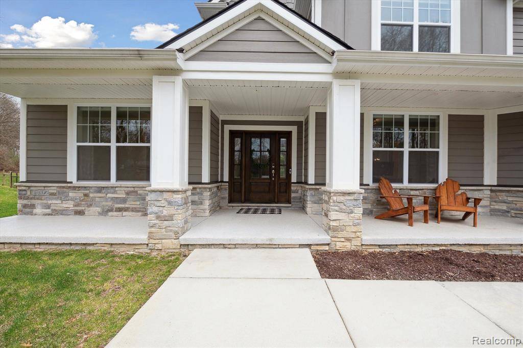 Brighton, MI 48114,3257 HUNTER Road