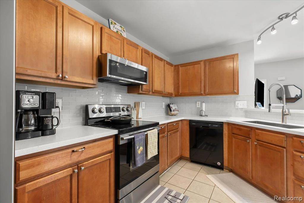 Ann Arbor, MI 48108,2070 Cloverly Lane