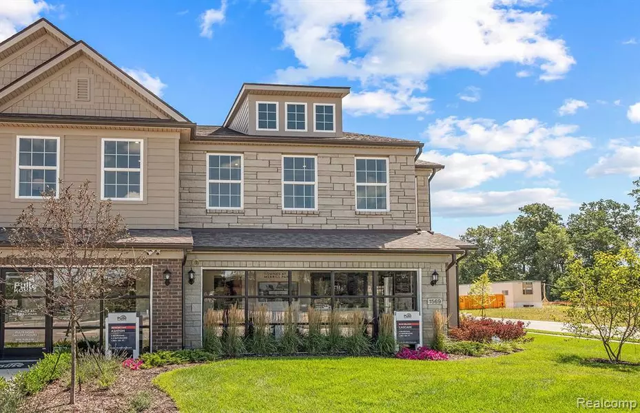 1569 ADDISON Circle, Walled Lake, MI 48390