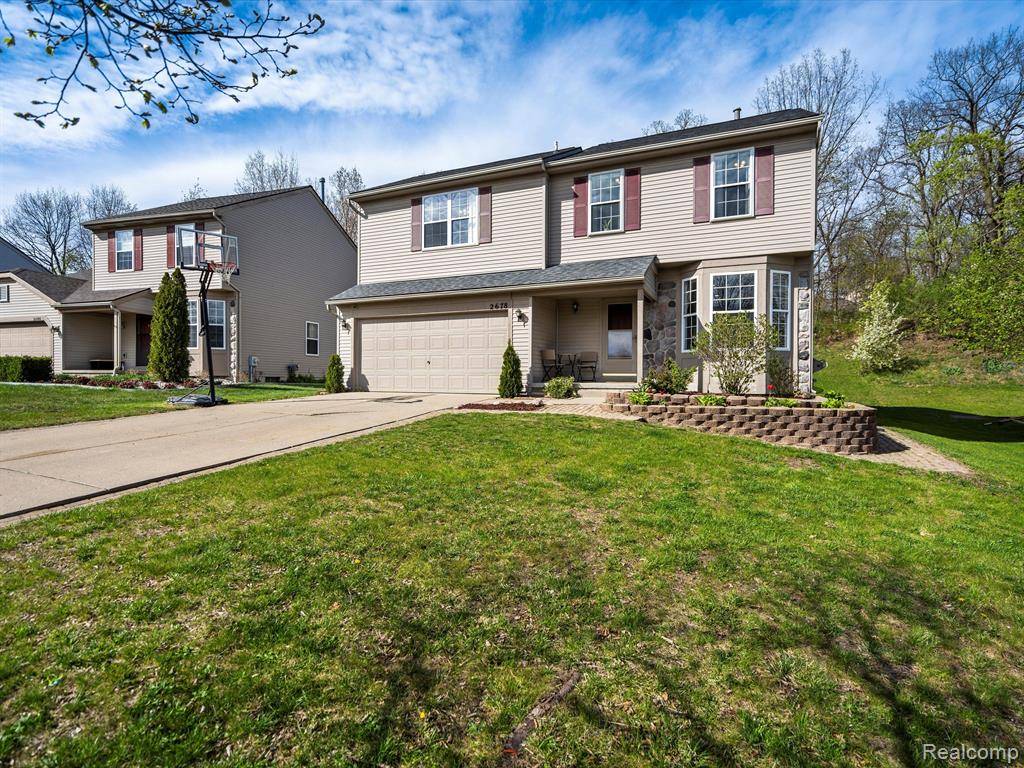 Waterford, MI 48329,2678 DRIFTWOOD Drive