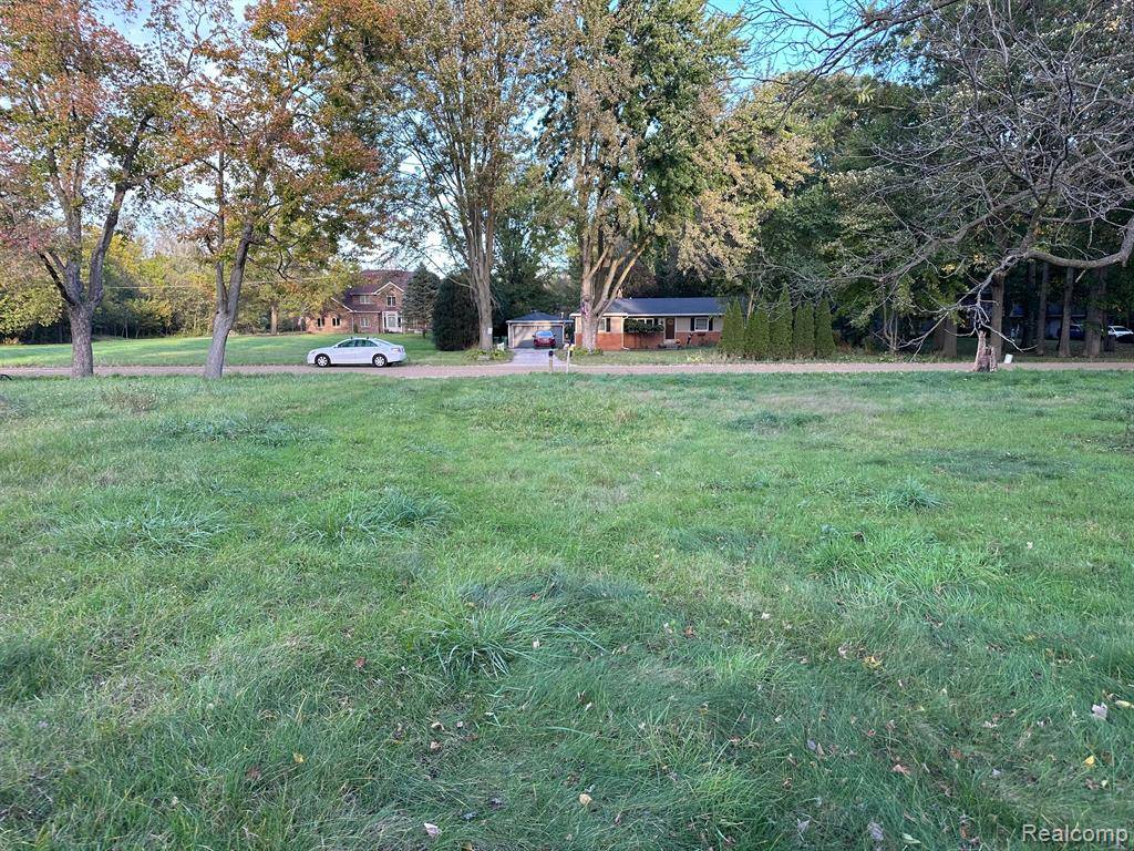 New Boston, MI 48164,0000 Merriman Road