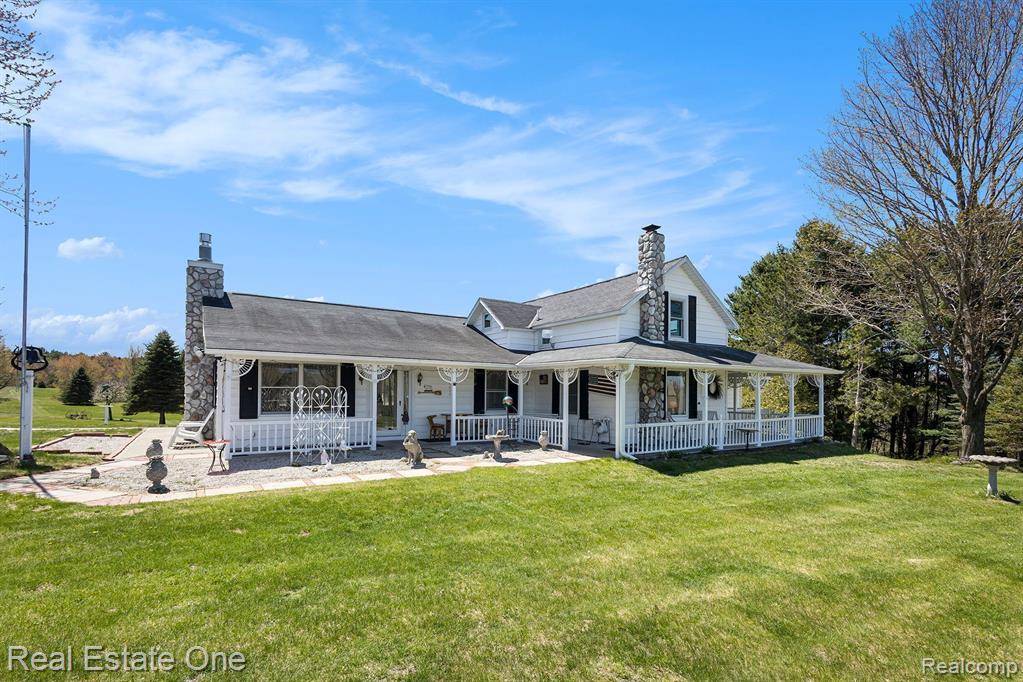Frankfort, MI 49635,3121 GRACE Road