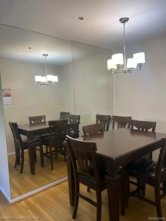 Detroit, MI 48201,2566 Woodward Avenue