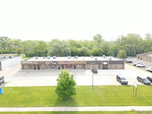 34714 DEQUINDRE Road, Sterling Heights, MI 48310