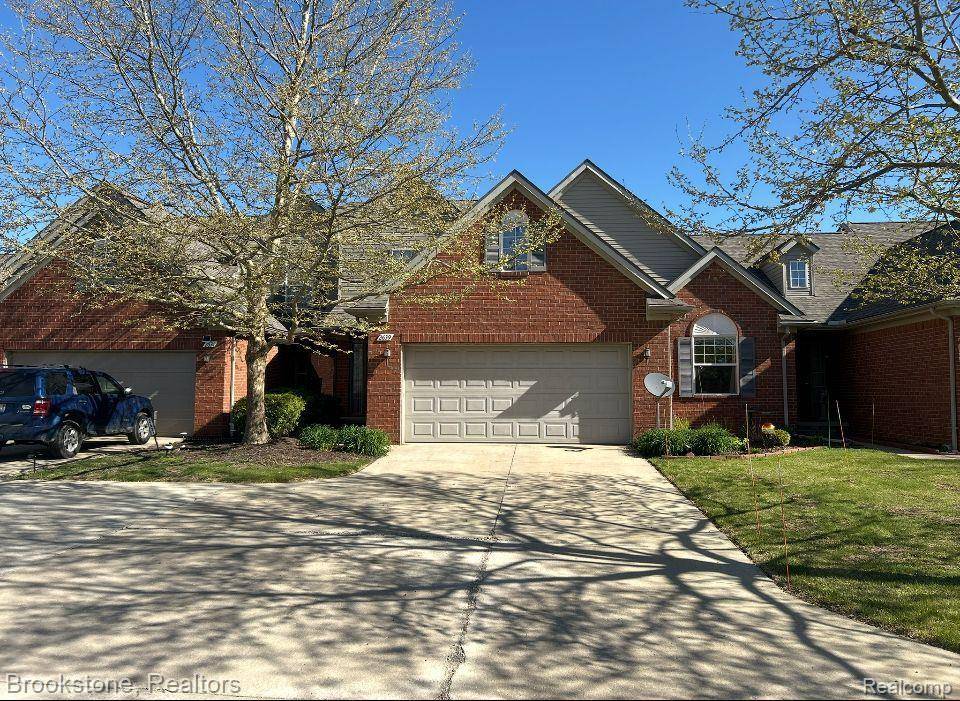2639 BLUEWATER Street, Ypsilanti, MI 48198