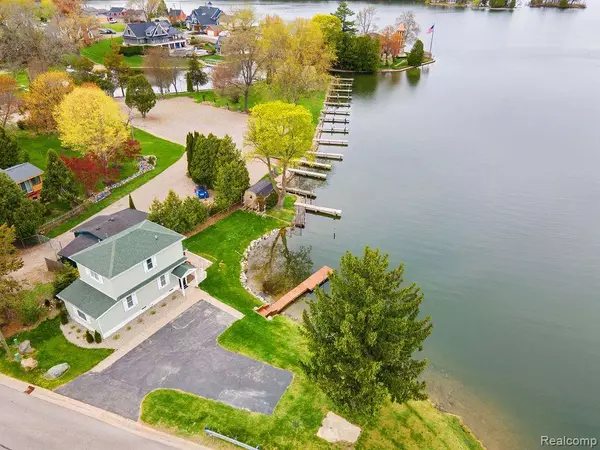 Leonard, MI 48367,1319 ROCHESTER Road