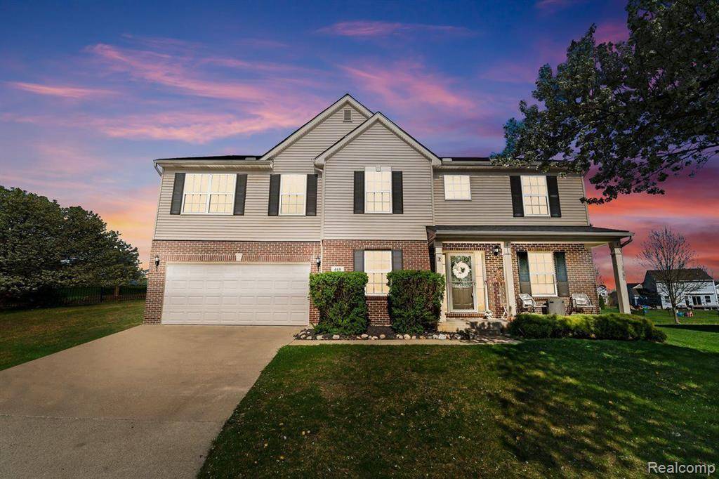 469 RIDGEWOOD S Drive, Ortonville, MI 48462