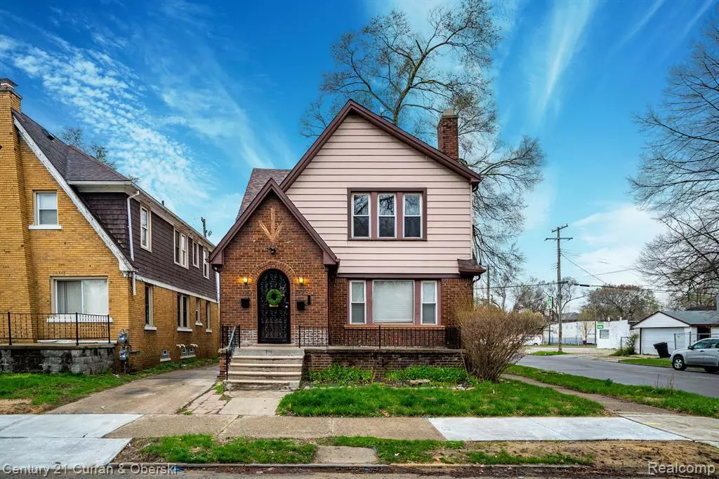 Detroit, MI 48221,17215 WARRINGTON Drive