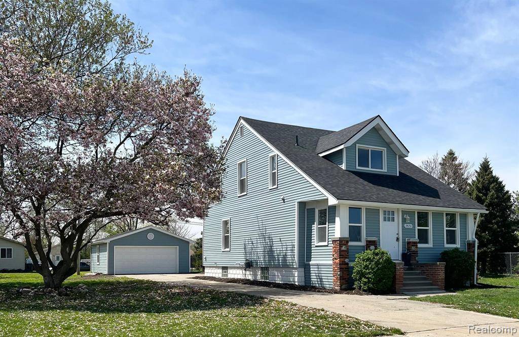 Clinton Twp, MI 48035,34151 KENTUCKY