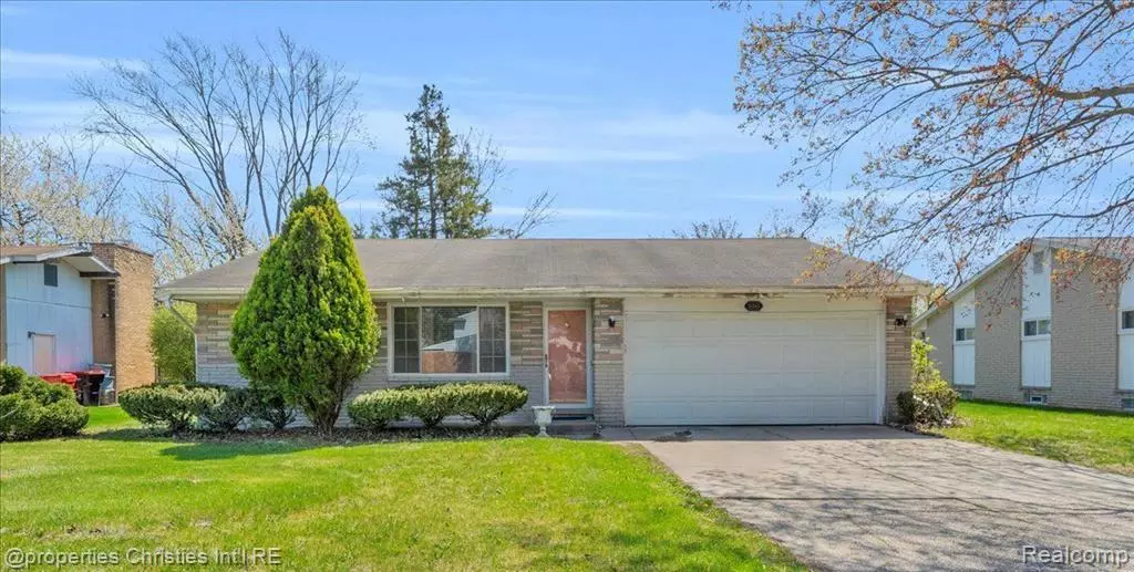 21581 CONCORD Street, Southfield, MI 48076