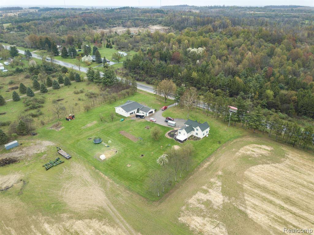 Brown, MI 48416,4575 VAN DYKE Road